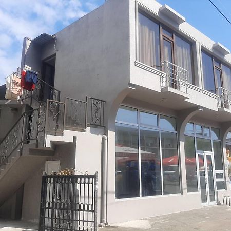 Guest House Gio Кобулети Екстериор снимка