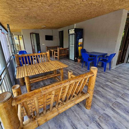 Guest House Gio Кобулети Екстериор снимка